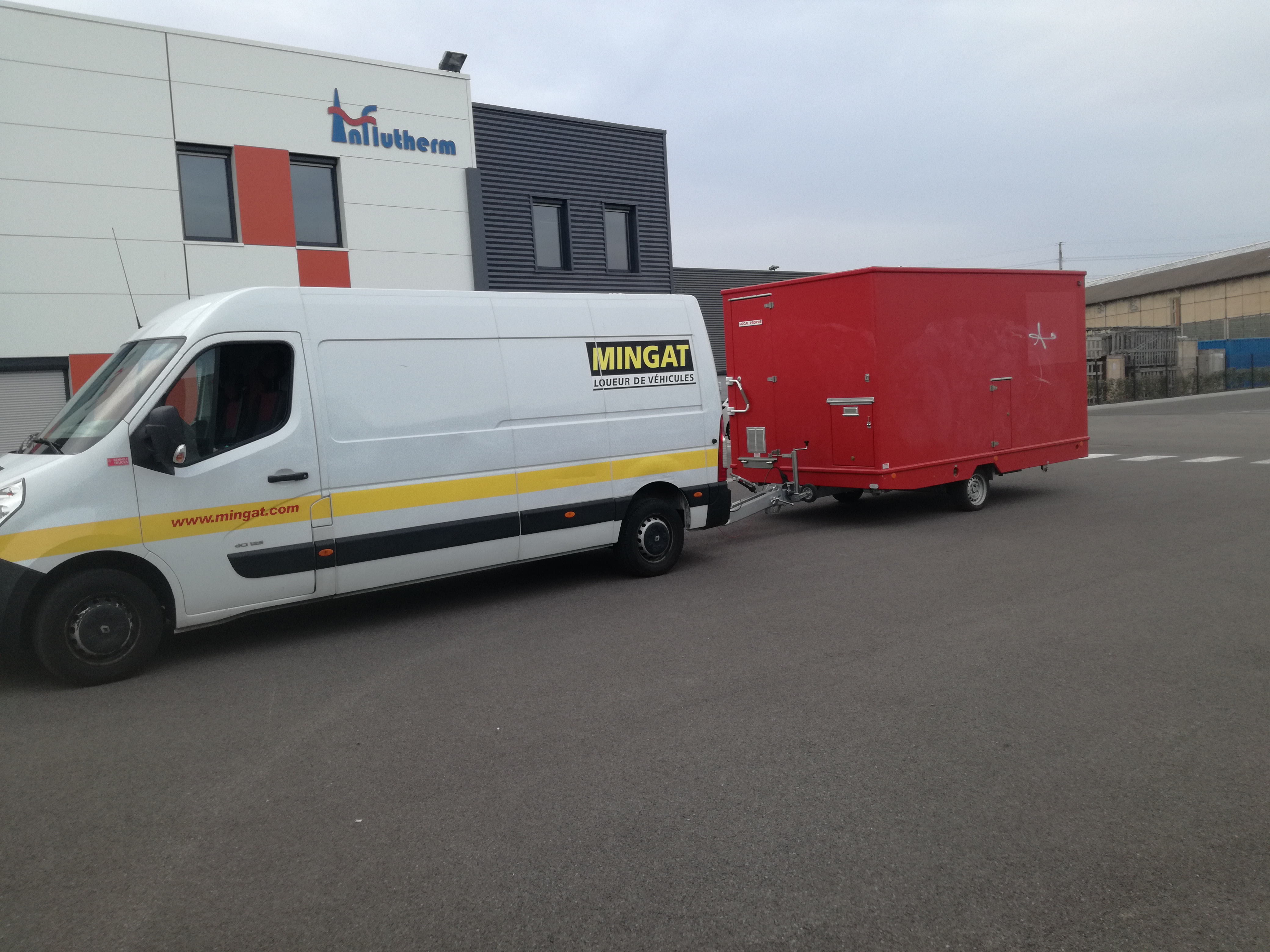 convoyeur pour caravane metamiante en Rhône Alpes