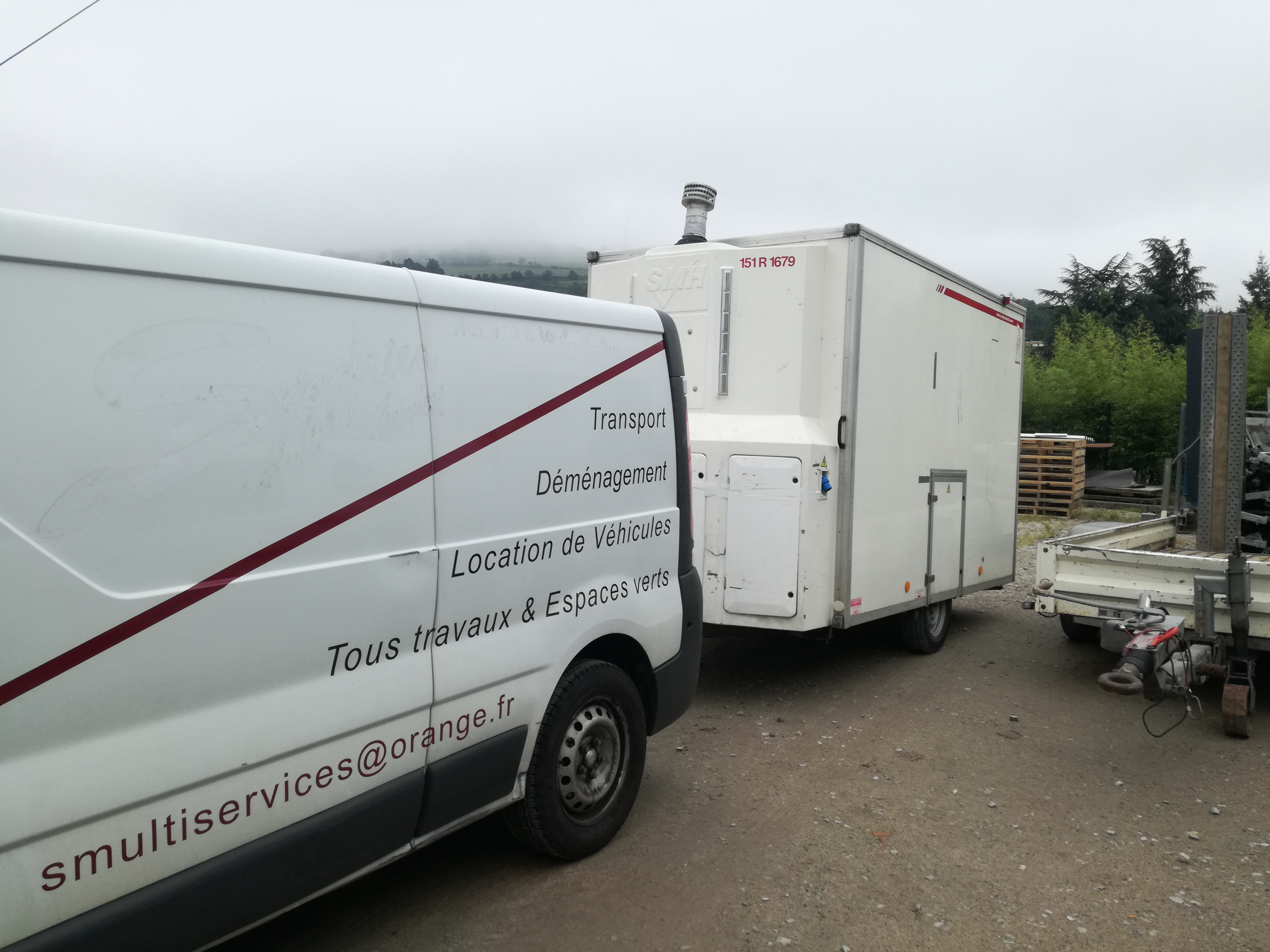 convoyeur de cabane smh avec trafic en Rhône Alpes